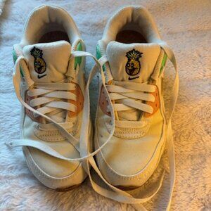 Nike Air Max 90 “Pineapple” in women’s size US 6.5 (EUR 37.5). Box not included.